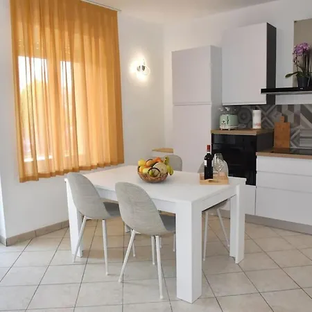 Apartament Vialo's House *